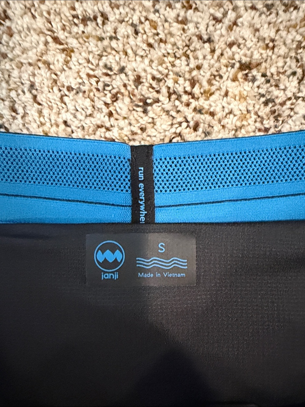 Janji grey Men's running Shorts. Size Small - Picture 3 of 6